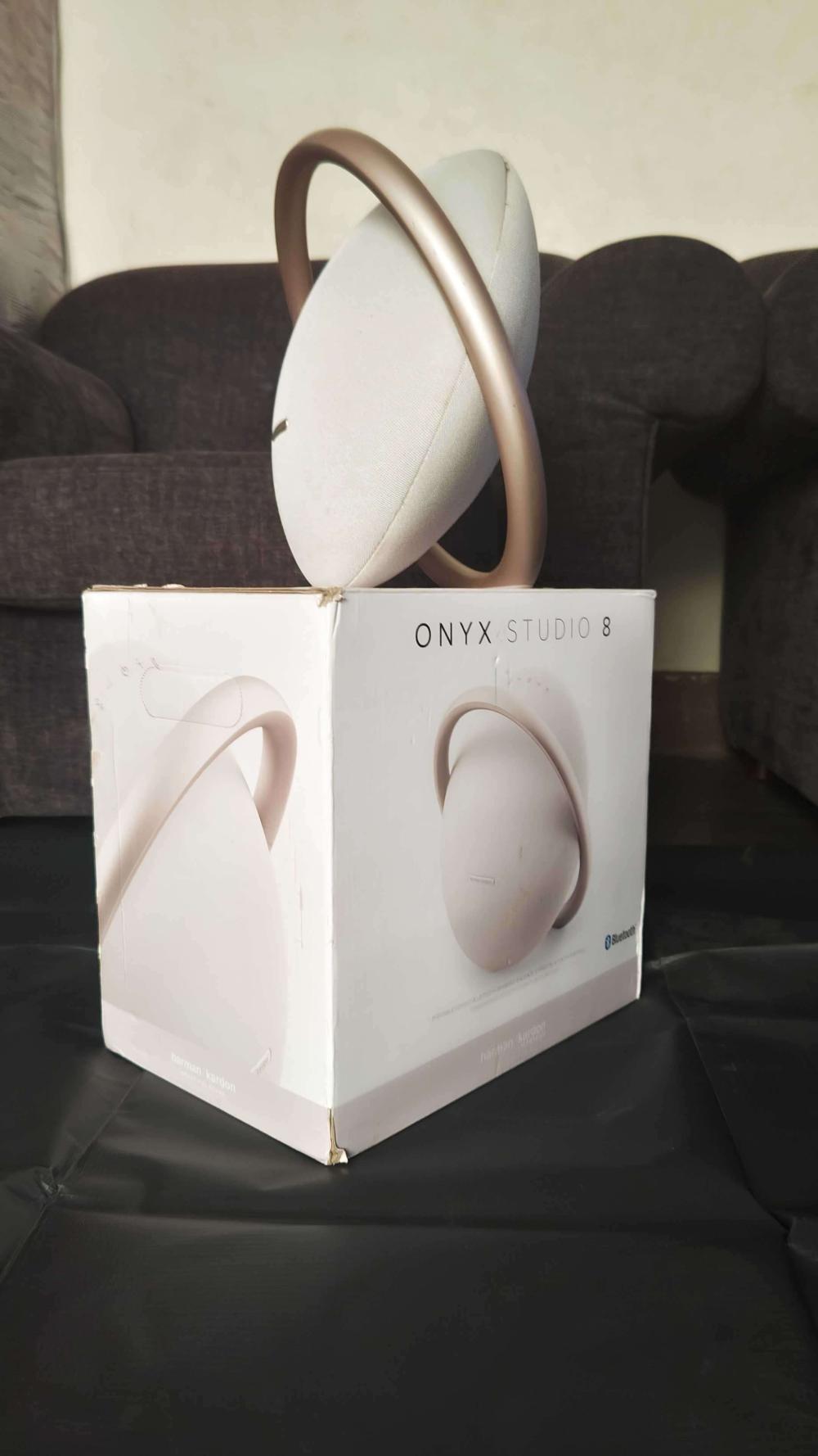 Harman Kardon Onyx Studio 8 - Gold/Champagne - Image 2