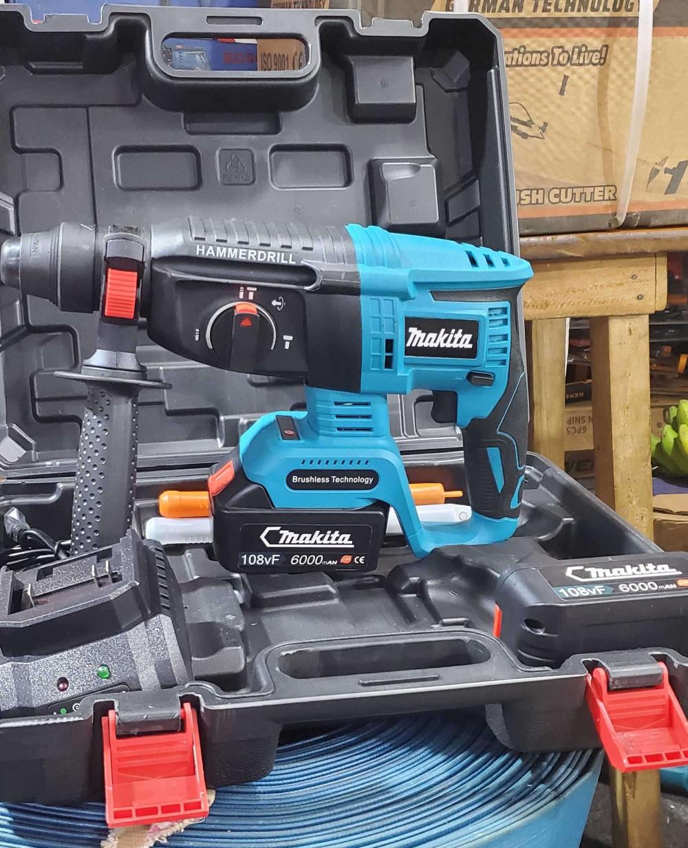 Makita Rechargeable Hammer Drill - Image 5