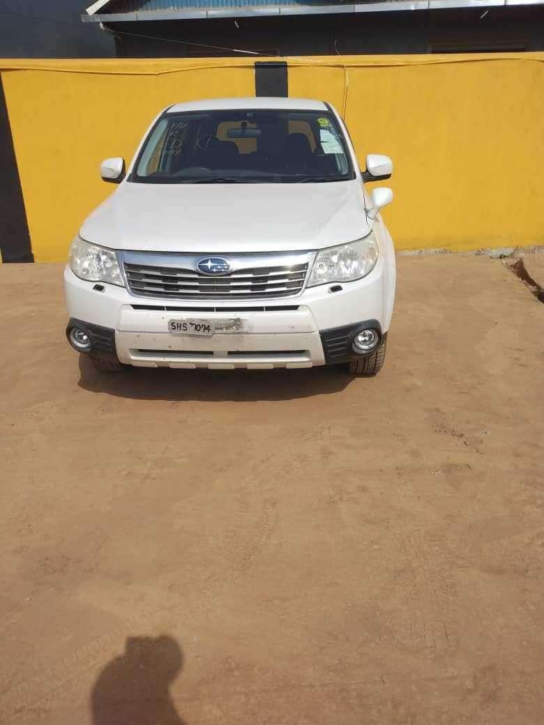 Subaru Forester 2010 2.0cc - Image 3