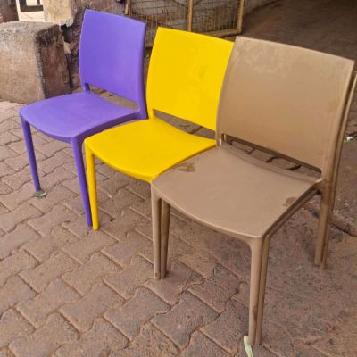Heavy Duty Plastic Chairs